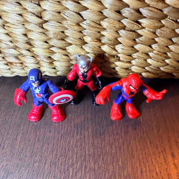 Marvel Mini Action Figure Trio - Captain America Spider-Man Ant-Man - Picture 2 of 4